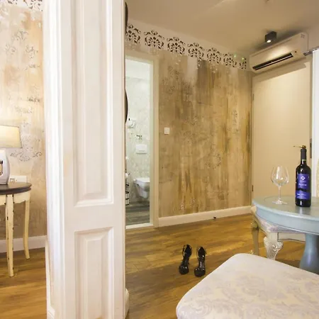 Guest house By The Sea - 18081 Split