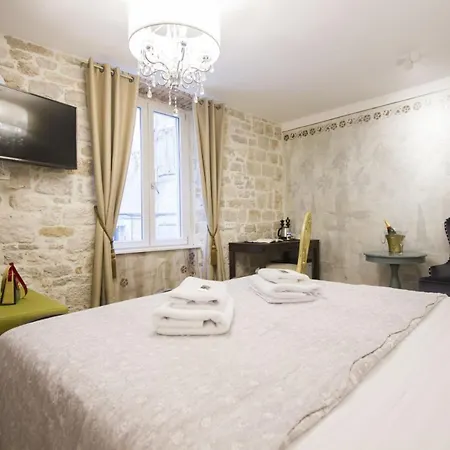 By The Sea - 18081